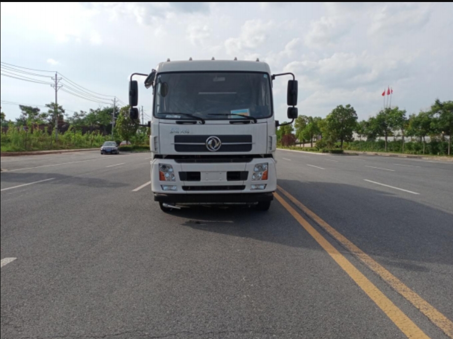东风天锦CL5180TDYBEV 纯电动多功能抑尘车